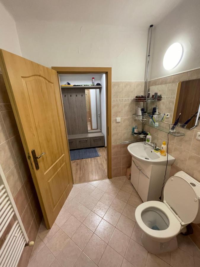 Apartman Daxnerko - Samostatny Dvojpokojovy Byt Bratislava Luaran gambar