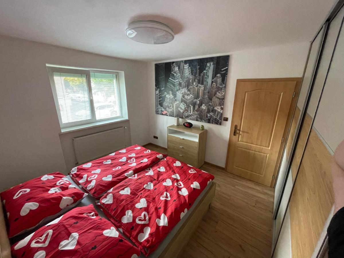 Apartman Daxnerko - Samostatny Dvojpokojovy Byt Bratislava Luaran gambar